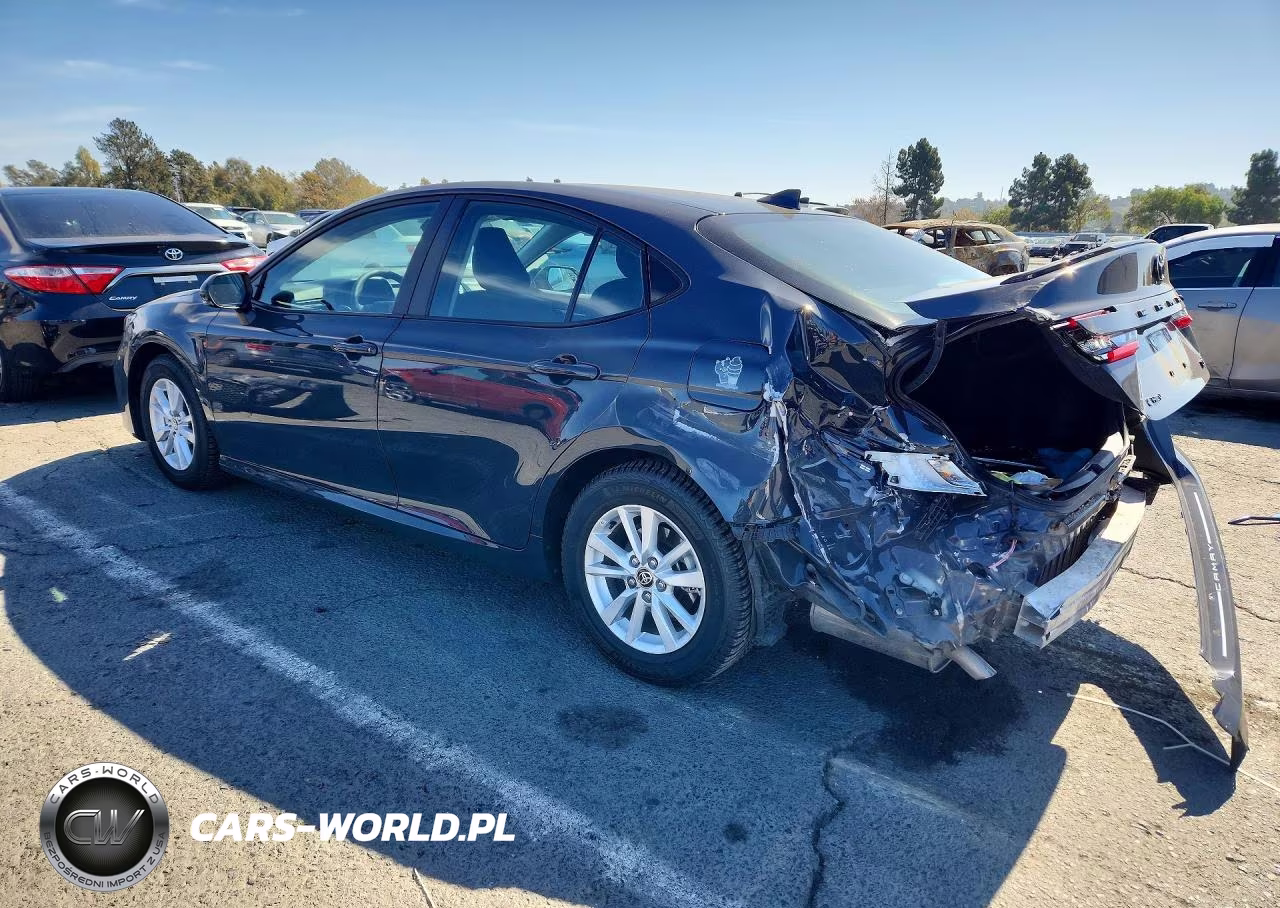 2025 Toyota Camry Le VIN:4T1DAACK3SU563309 - 2