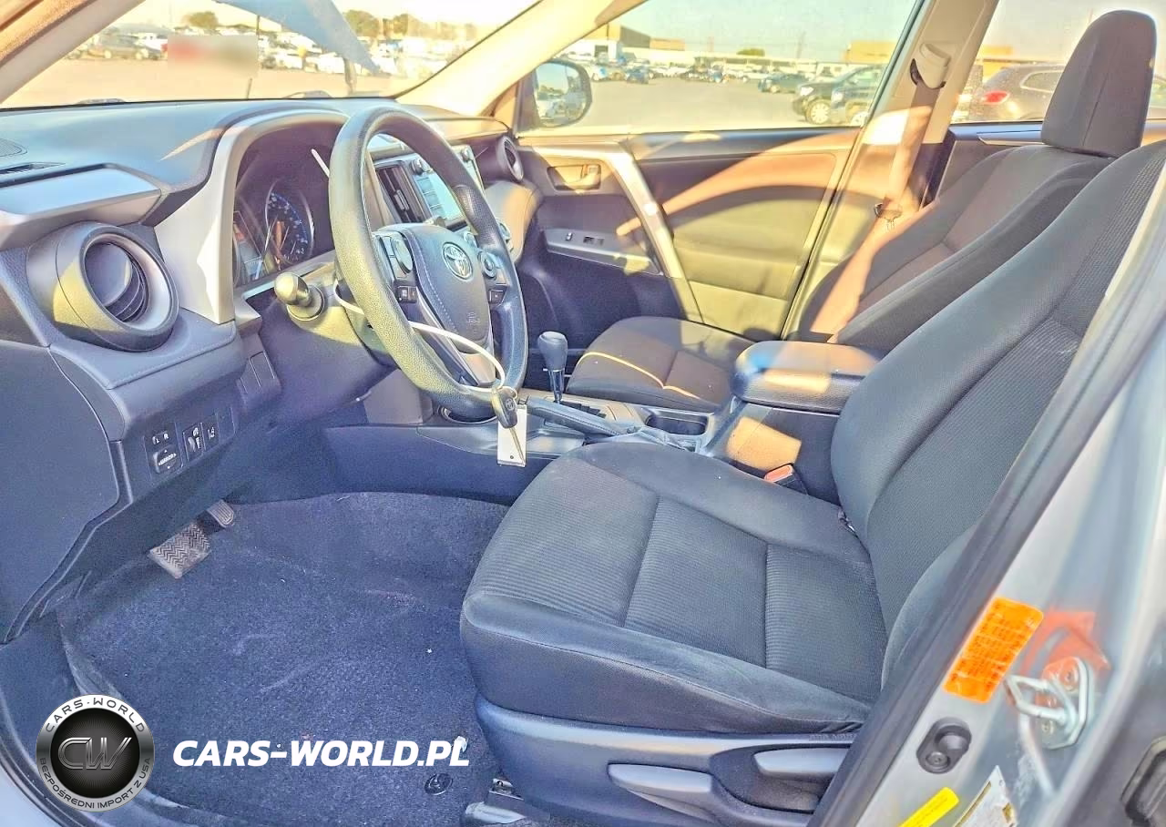 2018 Toyota Rav4 Le VIN:JTMZFREV1JJ176145 - 7