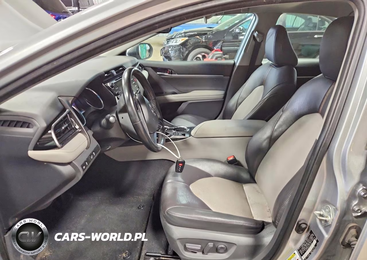 2020 Toyota Camry Xle VIN:4T1F31AK0LU537936 - 7