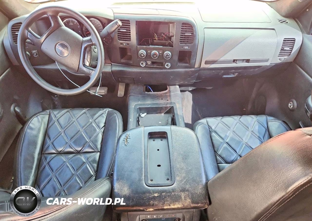 2007 GMC New Sierra C1500 VIN:2GTEC13C371578228 - 8