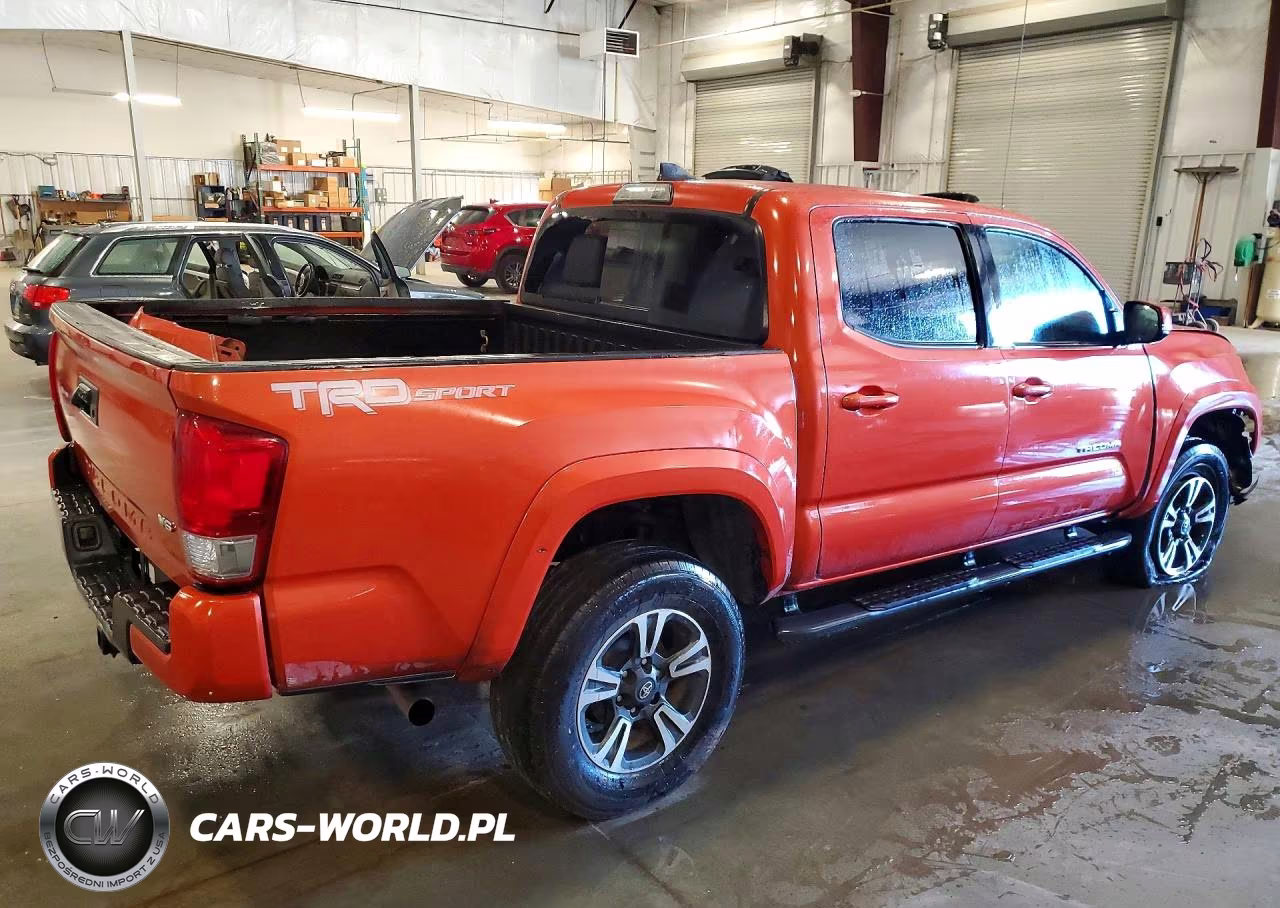 2017 Toyota Tacoma Trd Sport VIN:5TFAZ5CN8HX049173 - 3