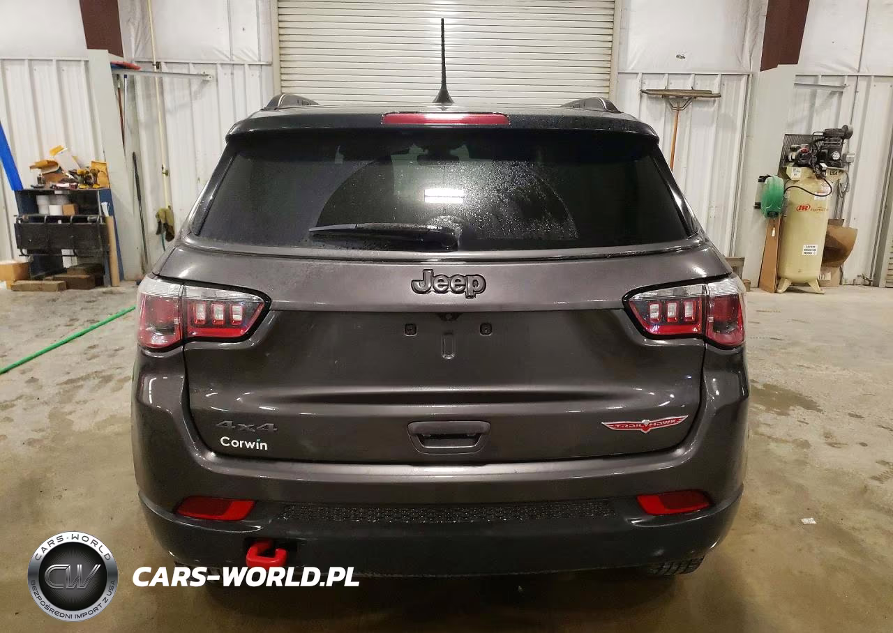 2019 Jeep Compass Trailhawk VIN:3C4NJDDBXKT668836 - 6