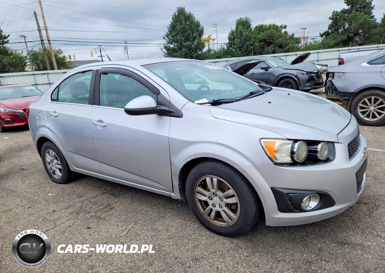 2012 Chevrolet Sonic Lt VIN:1G1JC5SHXC4101435 - 4