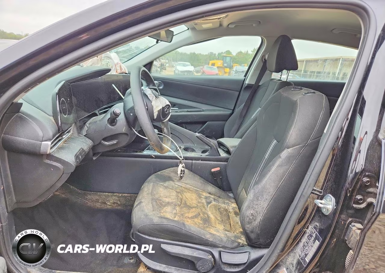 2024 Hyundai Elantra Sel VIN:KMHLM4DG9RU732614 - 7