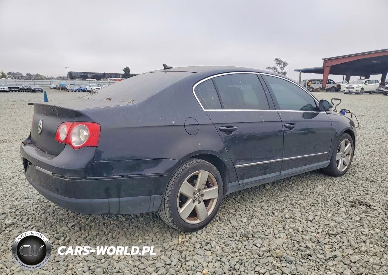 2008 Volkswagen Passat Komfort VIN:WVWAK73C18E198650 - 3