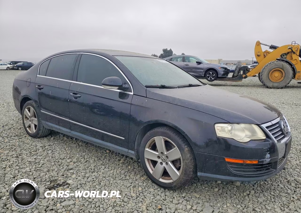 2008 Volkswagen Passat Komfort VIN:WVWAK73C18E198650 - 4