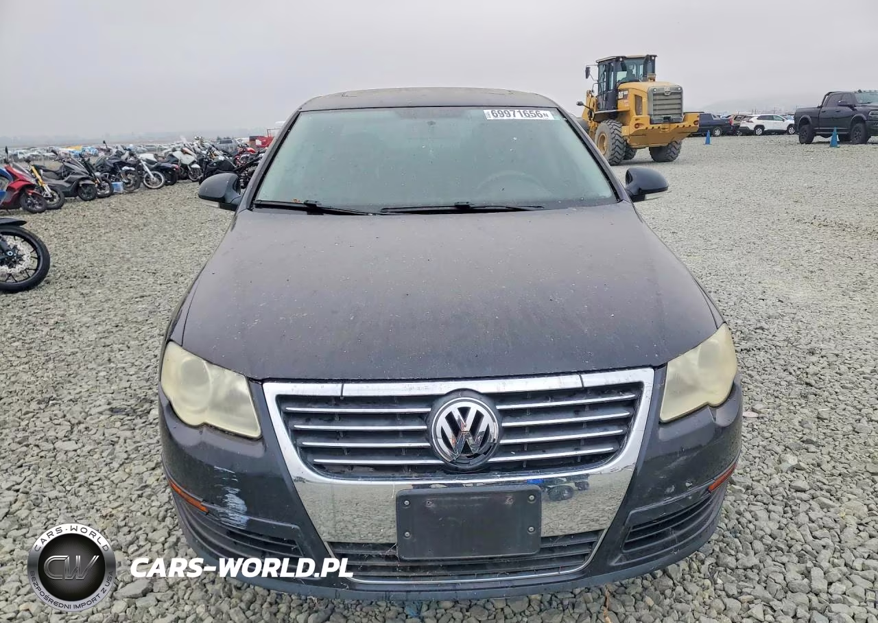 2008 Volkswagen Passat Komfort VIN:WVWAK73C18E198650 - 5