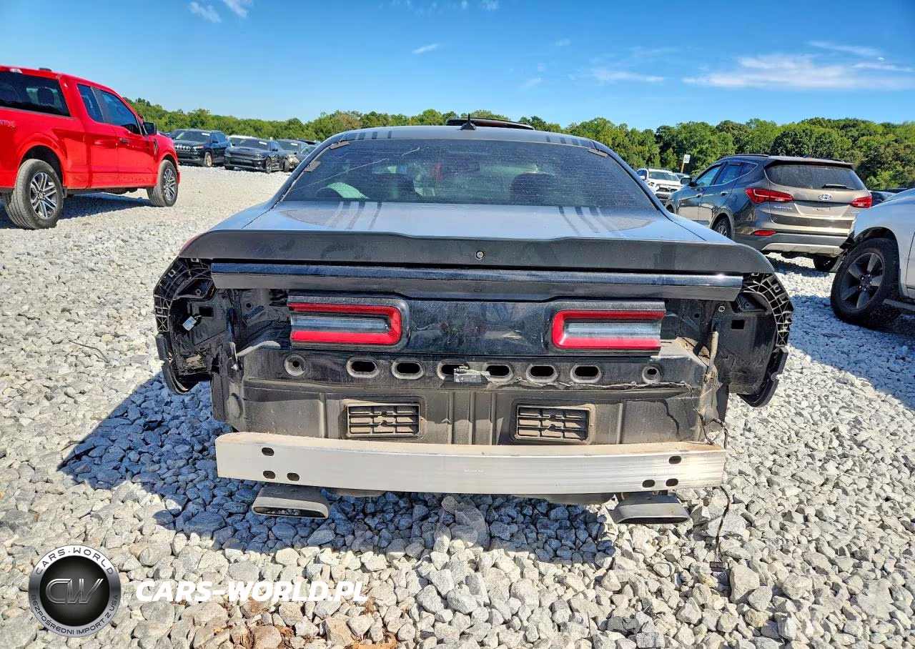 2016 Dodge Challenger R-T Scat Pack VIN:2C3CDZFJ3GH338153 - 6
