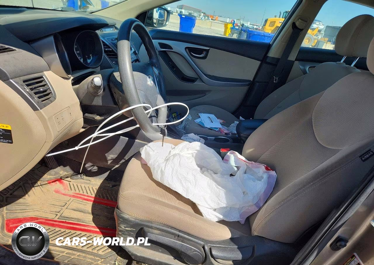 2014 Hyundai Elantra Se VIN:5NPDH4AE9EH477600 - 7