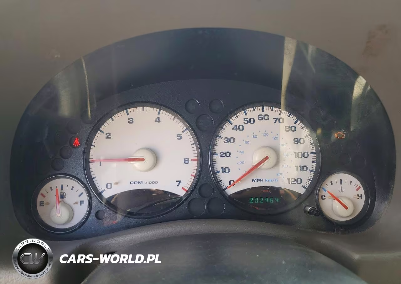 2004 Jeep Liberty Sport VIN:1J4GK48K94W256074 - 9