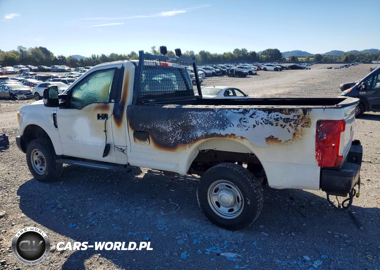 2017 Ford F250 Super Duty VIN:1FTBF2B63HEC27718 - 2
