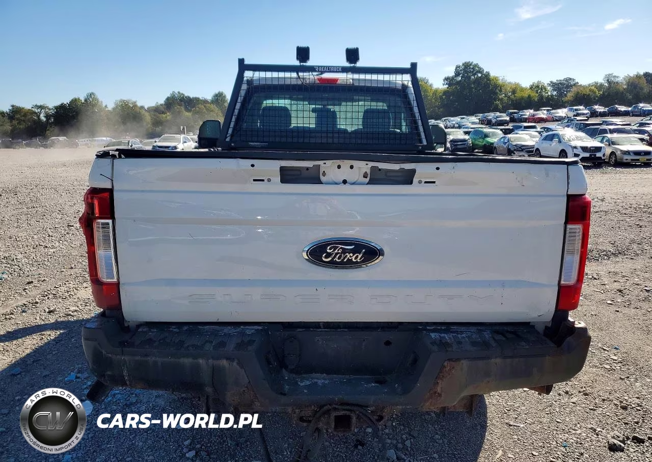 2017 Ford F250 Super Duty VIN:1FTBF2B63HEC27718 - 6