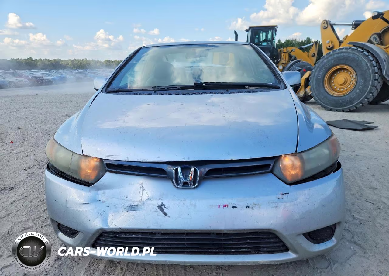 2007 Honda Civic Lx VIN:2HGFG12697H539642 - 5