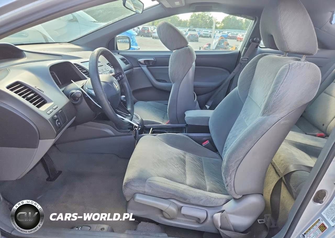 2007 Honda Civic Lx VIN:2HGFG12697H539642 - 7