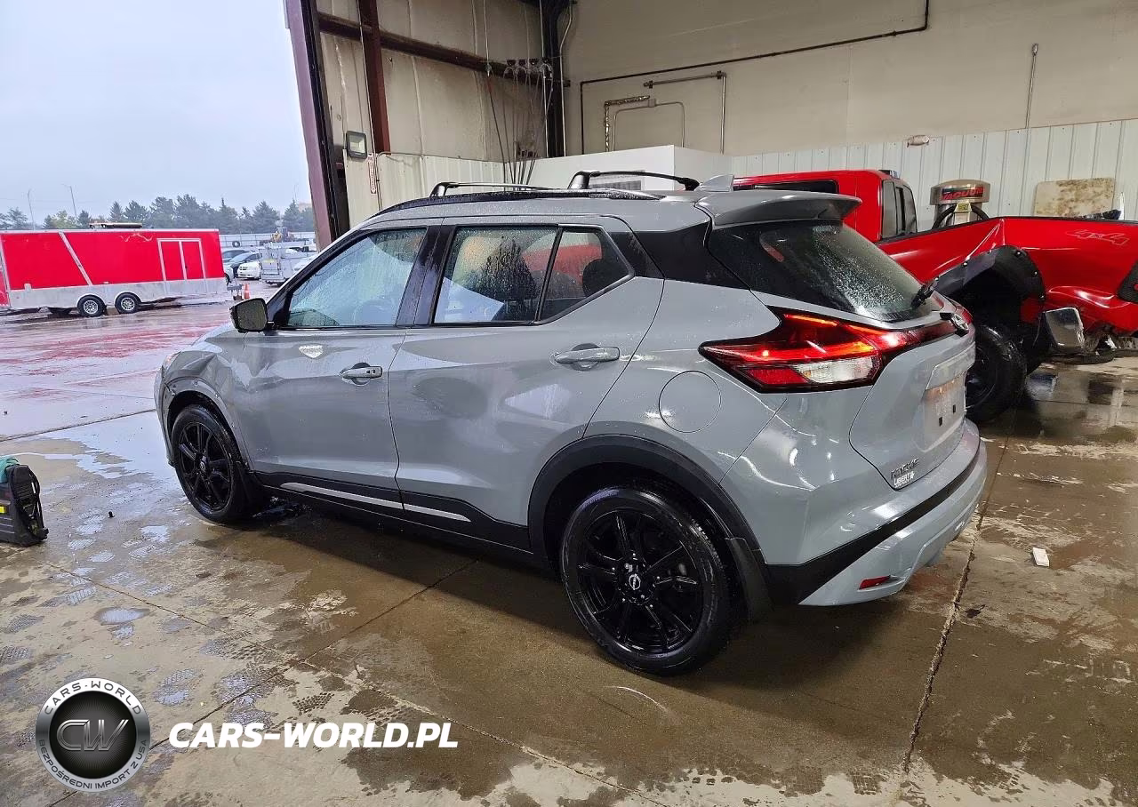 2023 Nissan Kicks Sr VIN:3N1CP5DV7PL476497 - 2