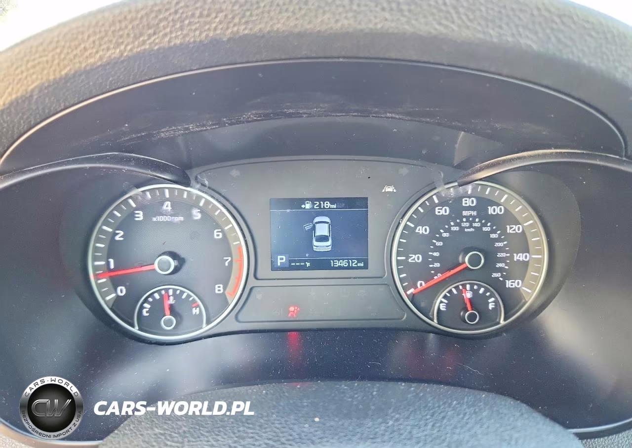 2019 Kia Optima Lx VIN:5XXGT4L3XKG294477 - 9
