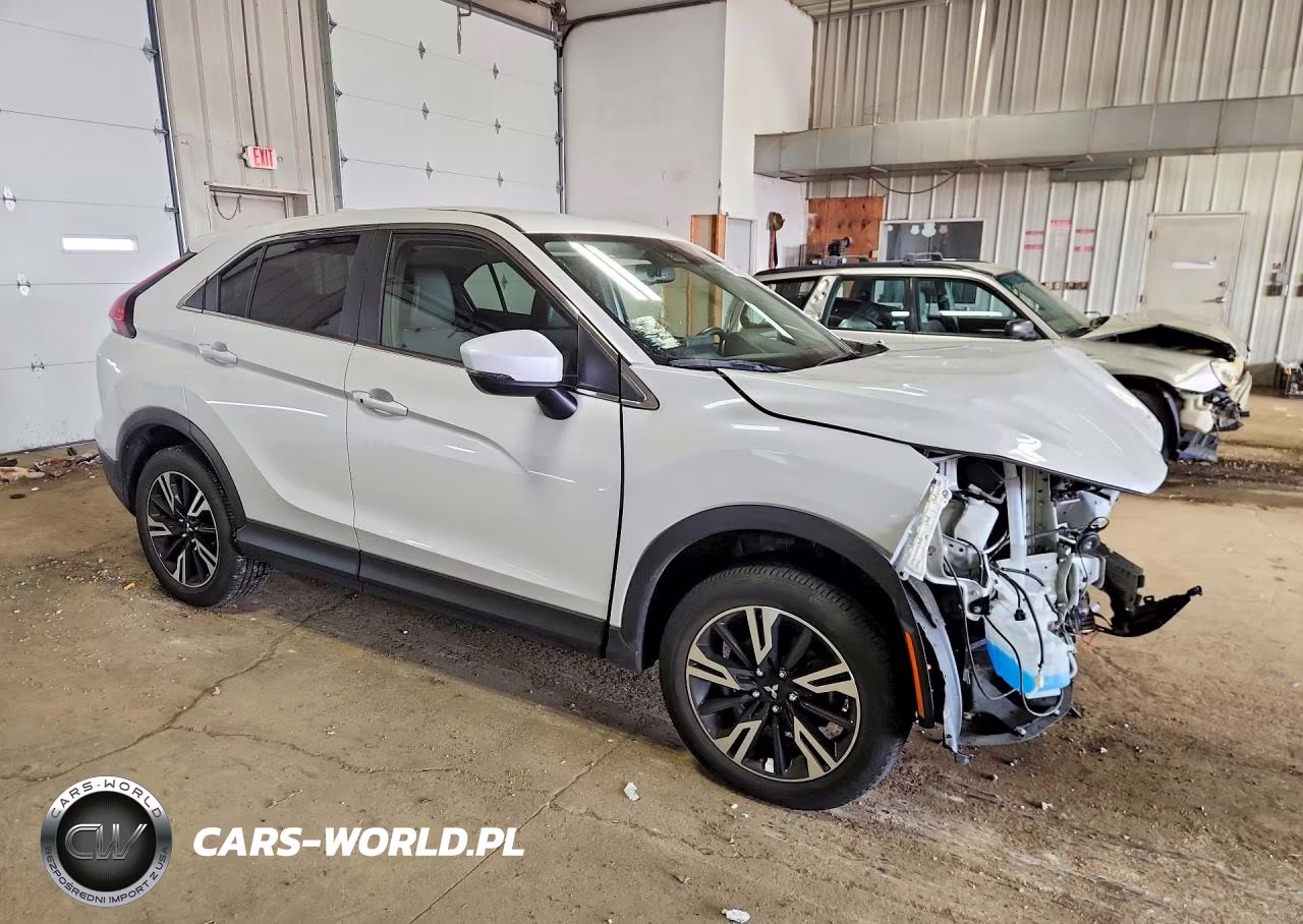 2024 Mitsubishi Eclipse Cross Se VIN:JA4ATWAAXRZ026775 - 4