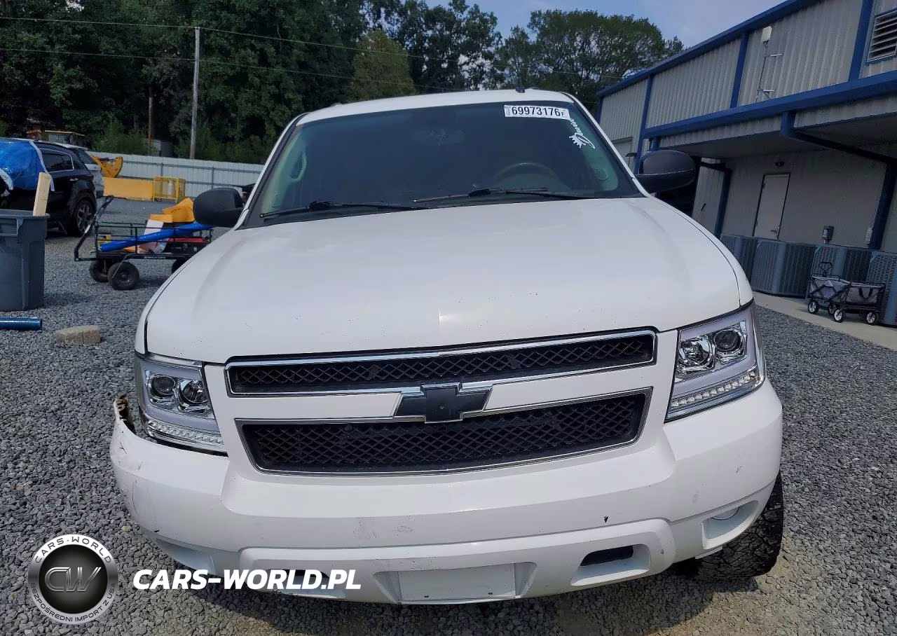 2009 Chevrolet Tahoe C1500 Ls VIN:1GNEC13319R172983 - 5