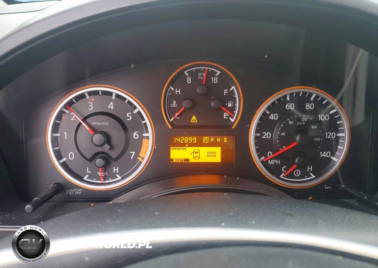 2014 Nissan Titan Sv VIN:1N6BA0ED4EN502034 - 9