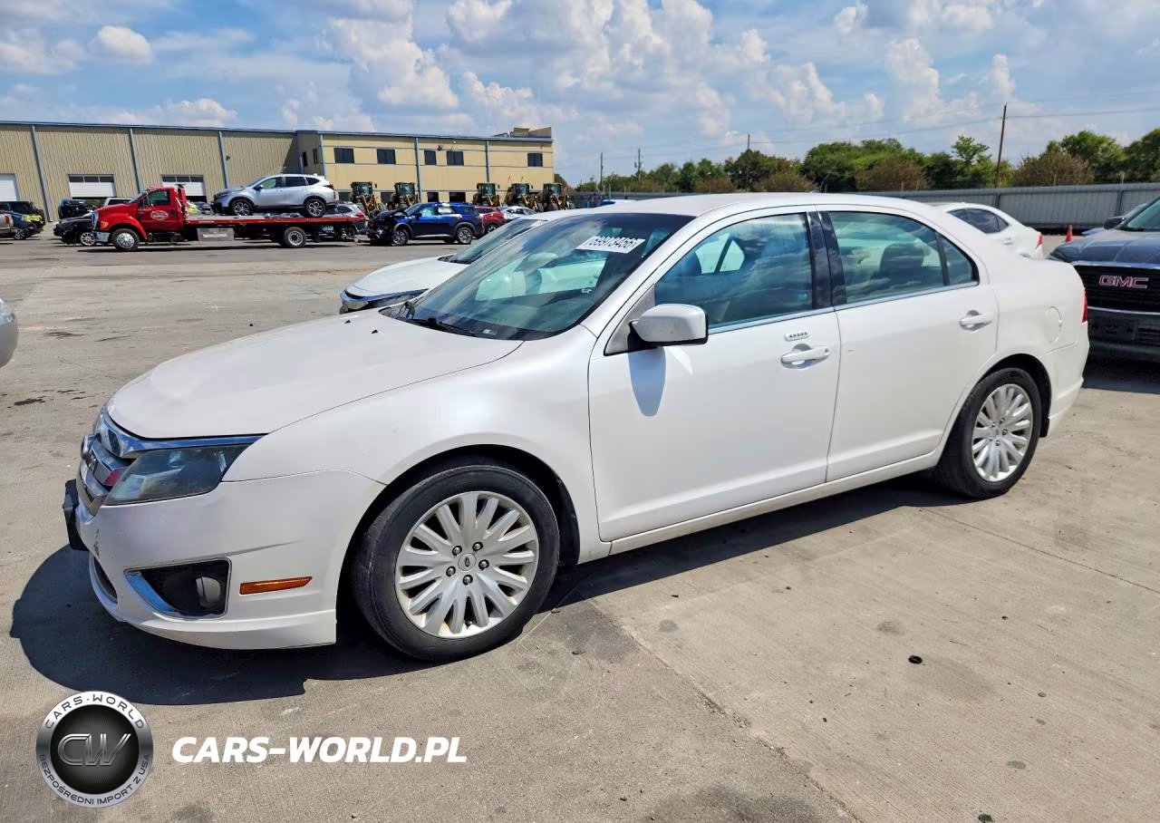 2010 Ford Fusion Hybrid VIN:3FADP0L35AR384996 - 1