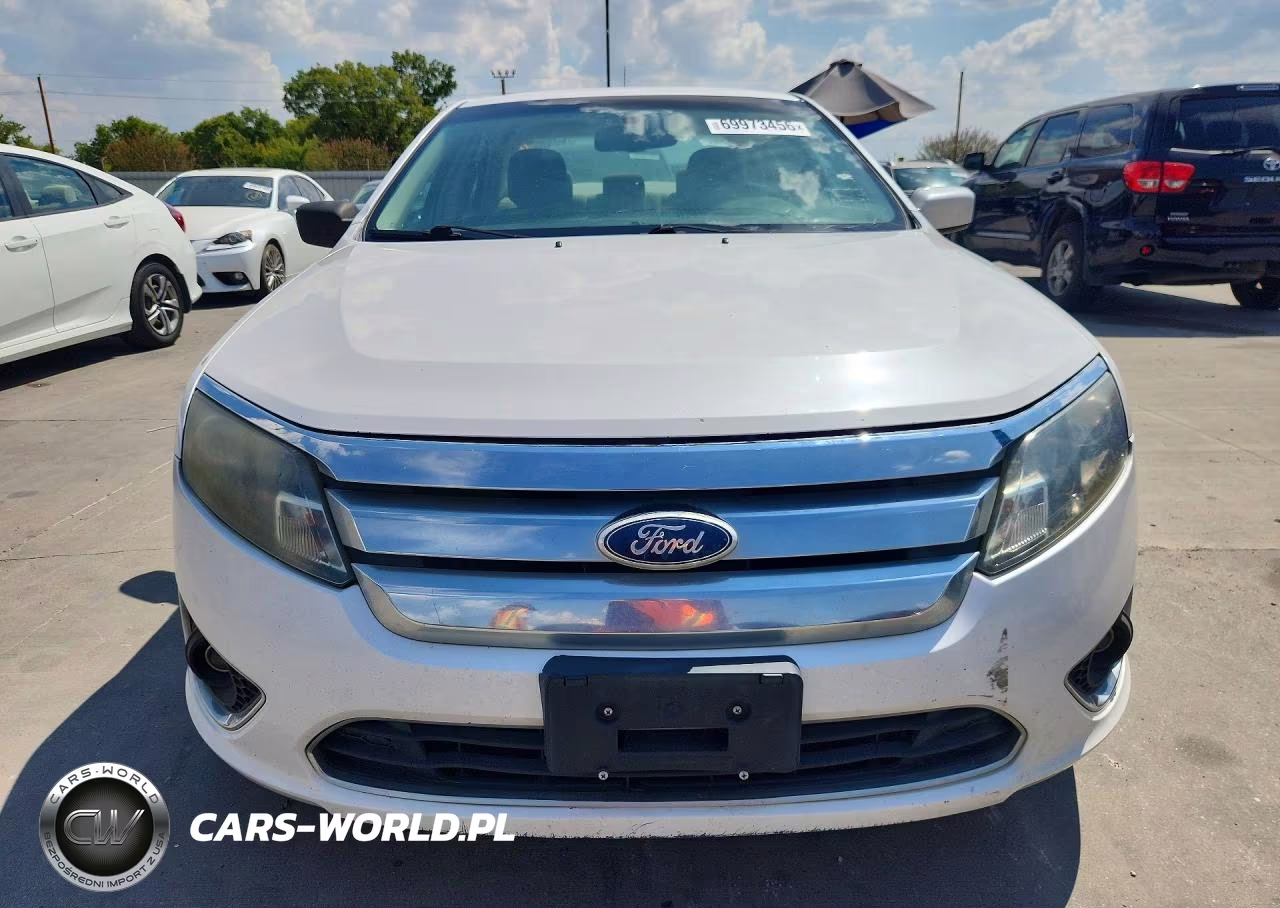 2010 Ford Fusion Hybrid VIN:3FADP0L35AR384996 - 5