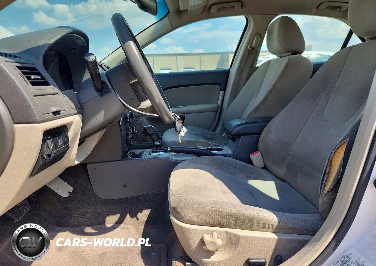 2010 Ford Fusion Hybrid VIN:3FADP0L35AR384996 - 7