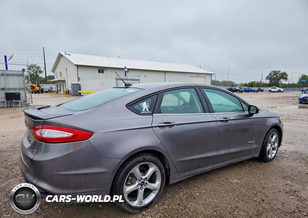 2013 Ford Fusion Se Hybrid VIN:3FA6P0LU6DR339507 - 3