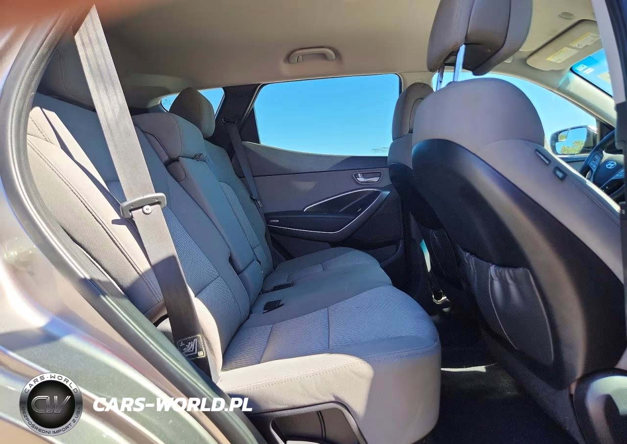 2016 Hyundai Santa Fe Sport 2.4L VIN:5XYZT3LB4GG374628 - 11