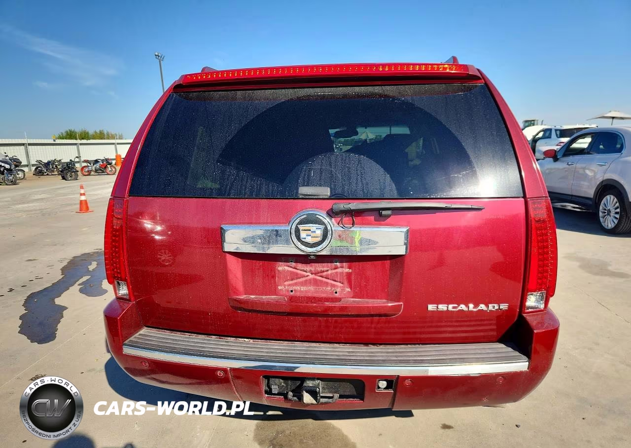 2008 Cadillac Escalade Luxury VIN:1GYEC63858R210113 - 6