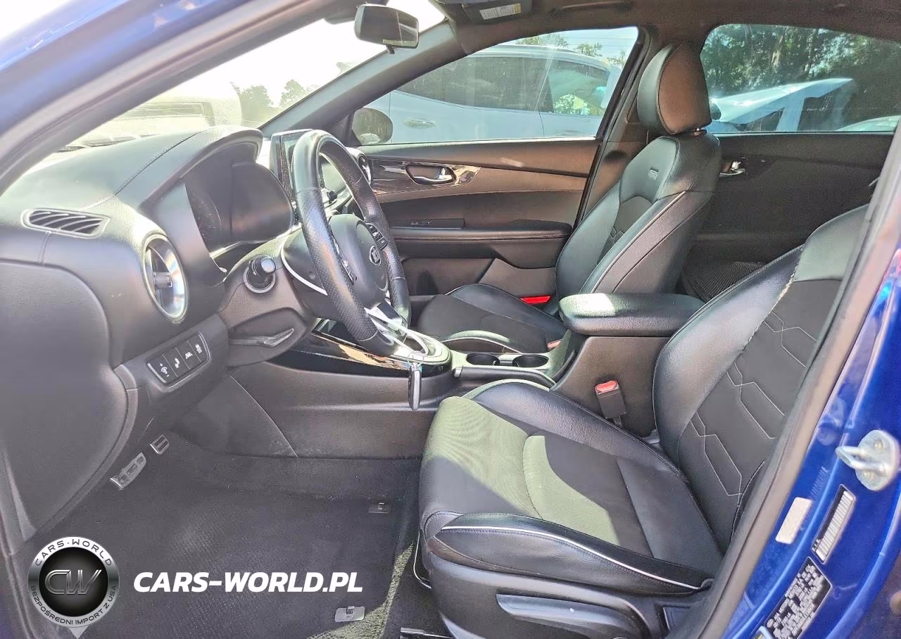 2020 Kia Forte Gt Line VIN:3KPF34ADXLE158416 - 7