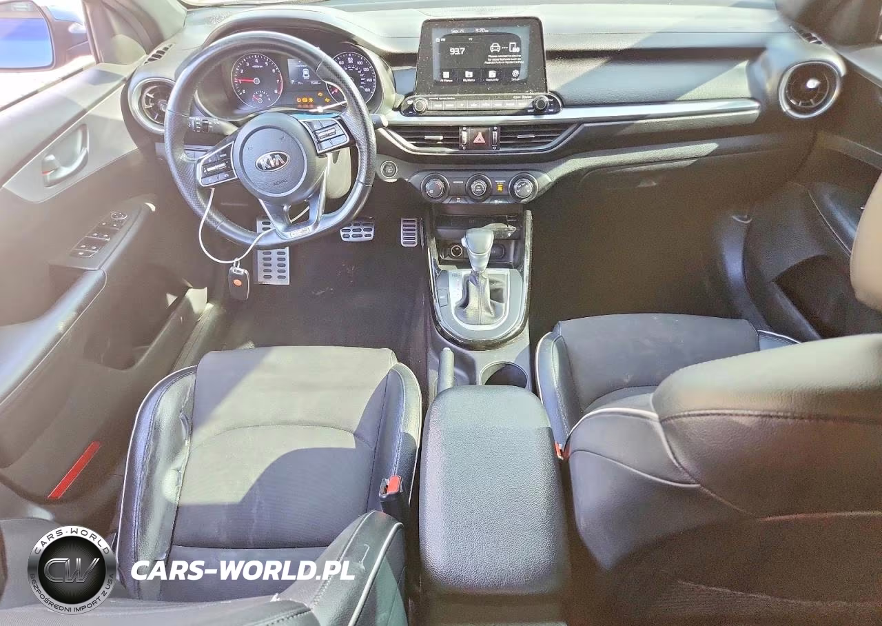 2020 Kia Forte Gt Line VIN:3KPF34ADXLE158416 - 8