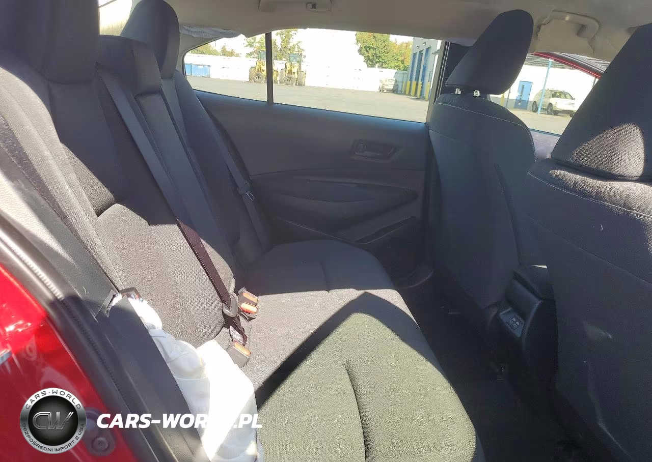 2025 Toyota Corolla Le VIN:JTDB4MEE5S3032338 - 10