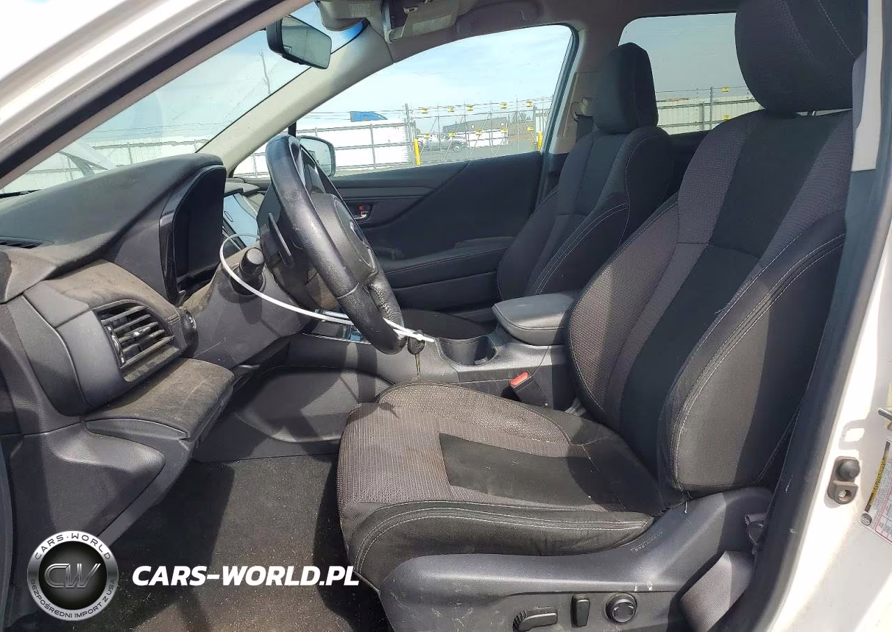 2020 Subaru Outback Premium VIN:4S4BTACC5L3267533 - 7