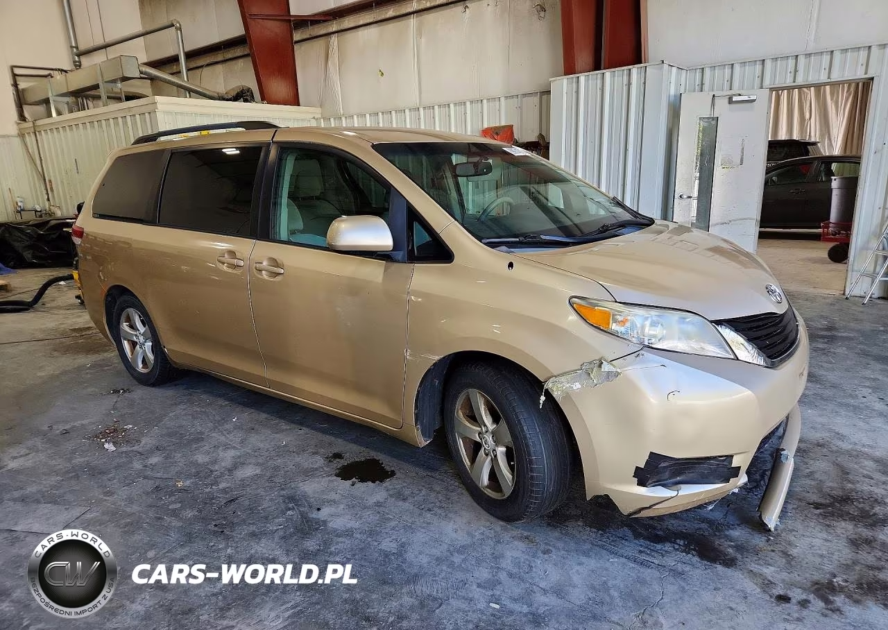 2011 Toyota Sienna Le VIN:5TDKK3DC0BS006616 - 4