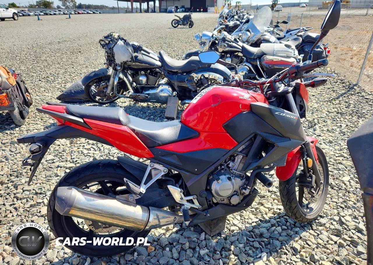 2015 Honda Cb300 F VIN:MLHNC5213F5101736 - 1