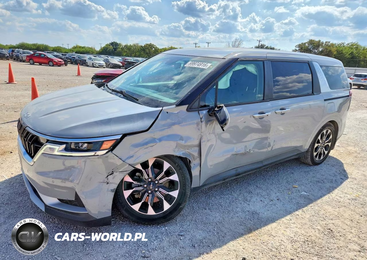 2022 Kia Carnival Ex