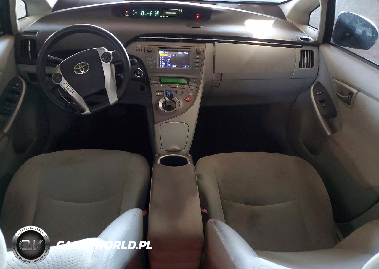2013 Toyota Prius Two VIN:JTDKN3DU7D1626623 - 8