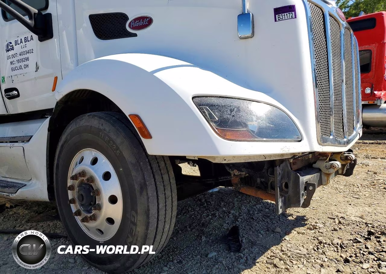 2019 Peterbilt 579 Semi Truck VIN:1XPBDP9XXKD492312 - 14