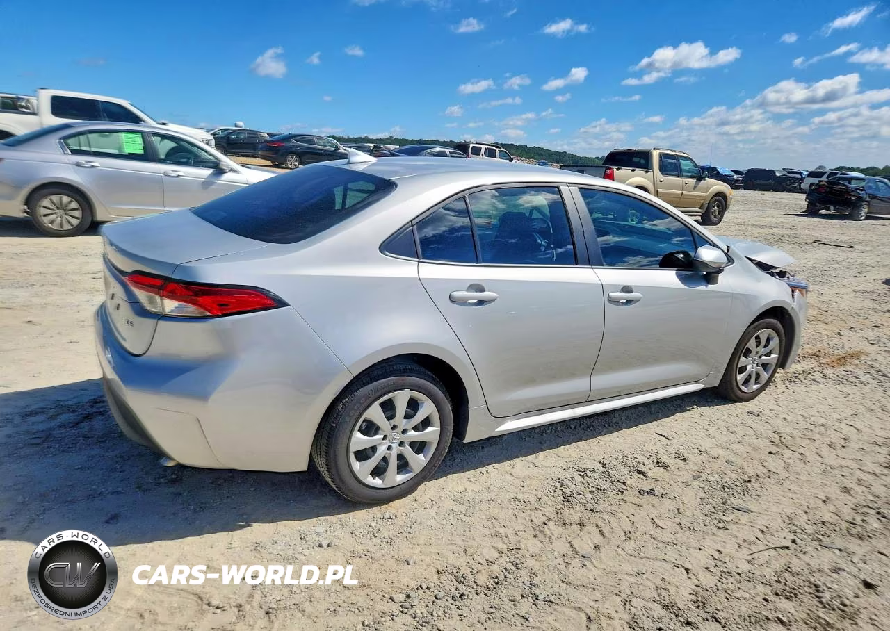 2026 Toyota Corolla Le VIN:5YFB4MDEXTP486269 - 3