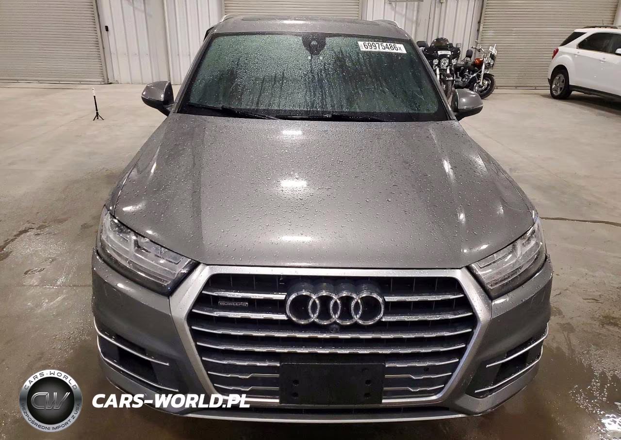 2018 Audi Q7 Premium Plus VIN:WA1LAAF73JD030277 - 5