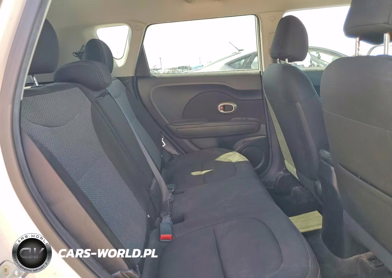 2018 Kia Soul + VIN:KNDJP3A58J7528034 - 11