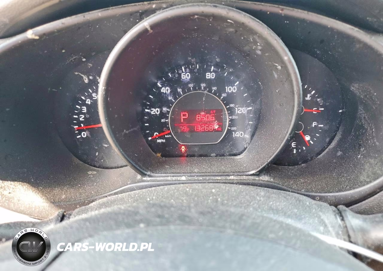 2018 Kia Soul + VIN:KNDJP3A58J7528034 - 9