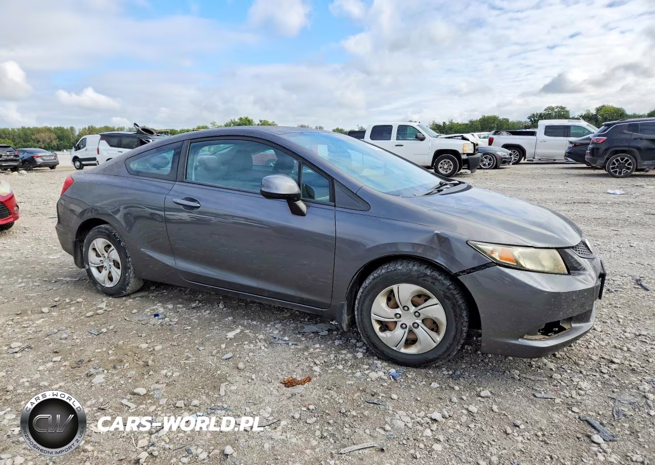 2013 Honda Civic Lx VIN:2HGFG3B55DH526126 - 4