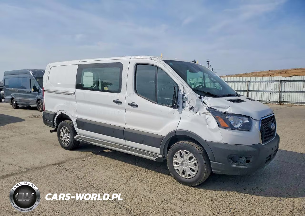 2025 Ford Transit 250 Delivery Van VIN:1FTBR1Y82SKA87244 - 4