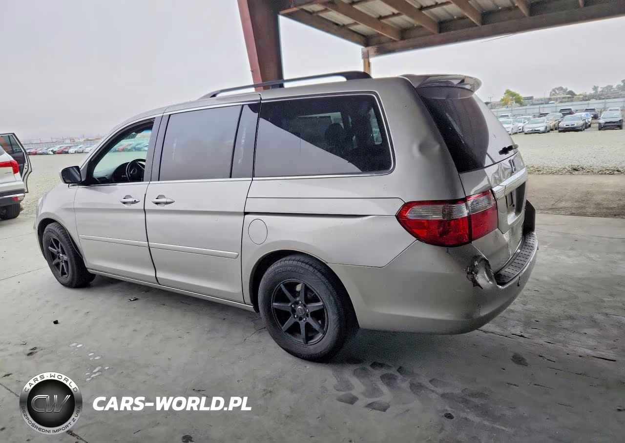 2005 Honda Odyssey Touring VIN:5FNRL38865B126642 - 2