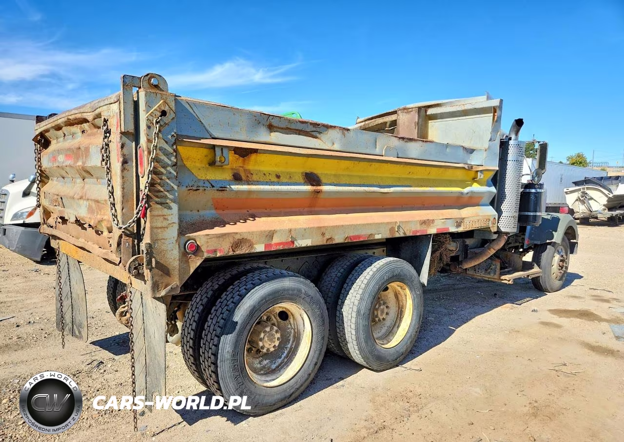 1985 Western Star 6900 Dump Truck VIN:2WLPDCJG0FK912681 - 3