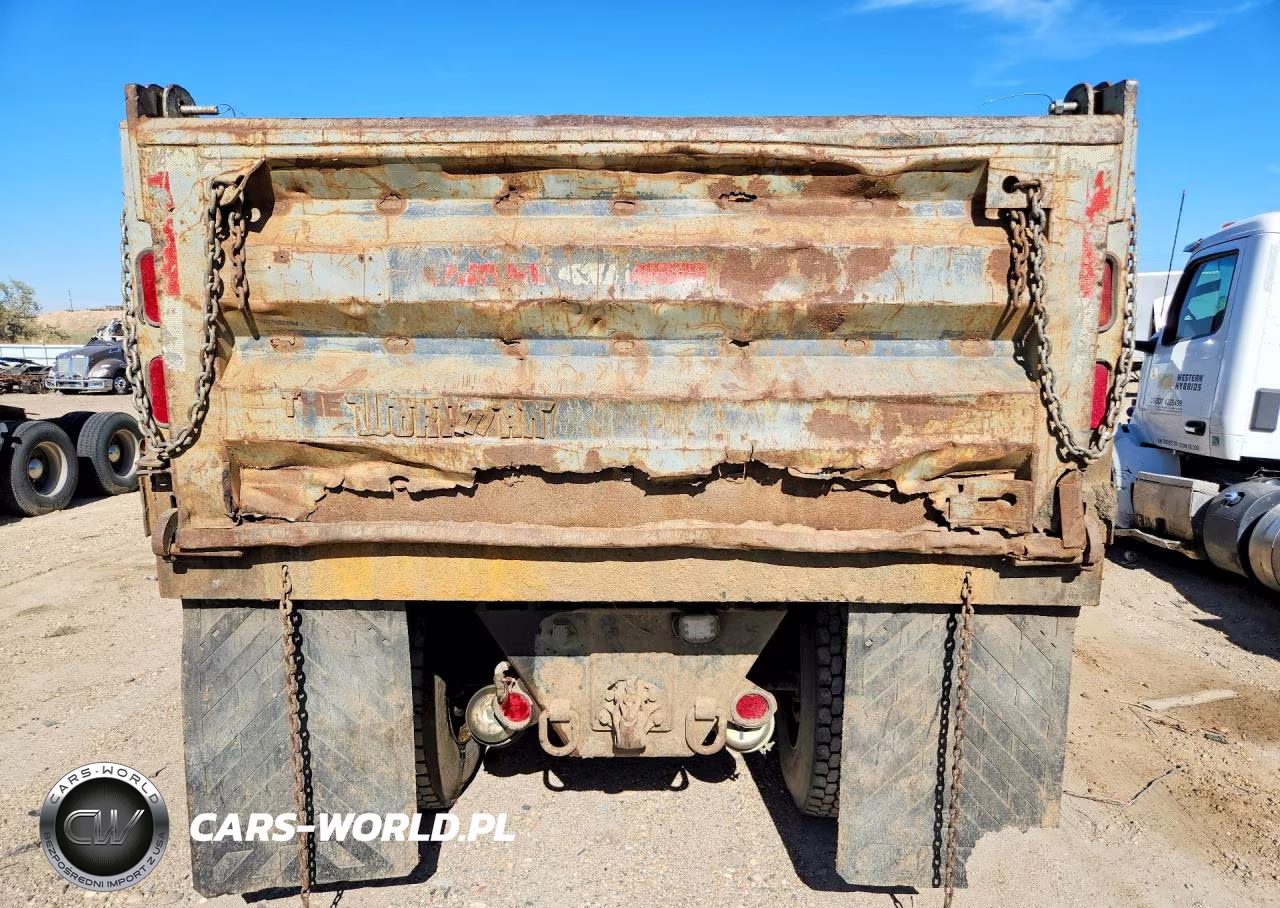 1985 Western Star 6900 Dump Truck VIN:2WLPDCJG0FK912681 - 6