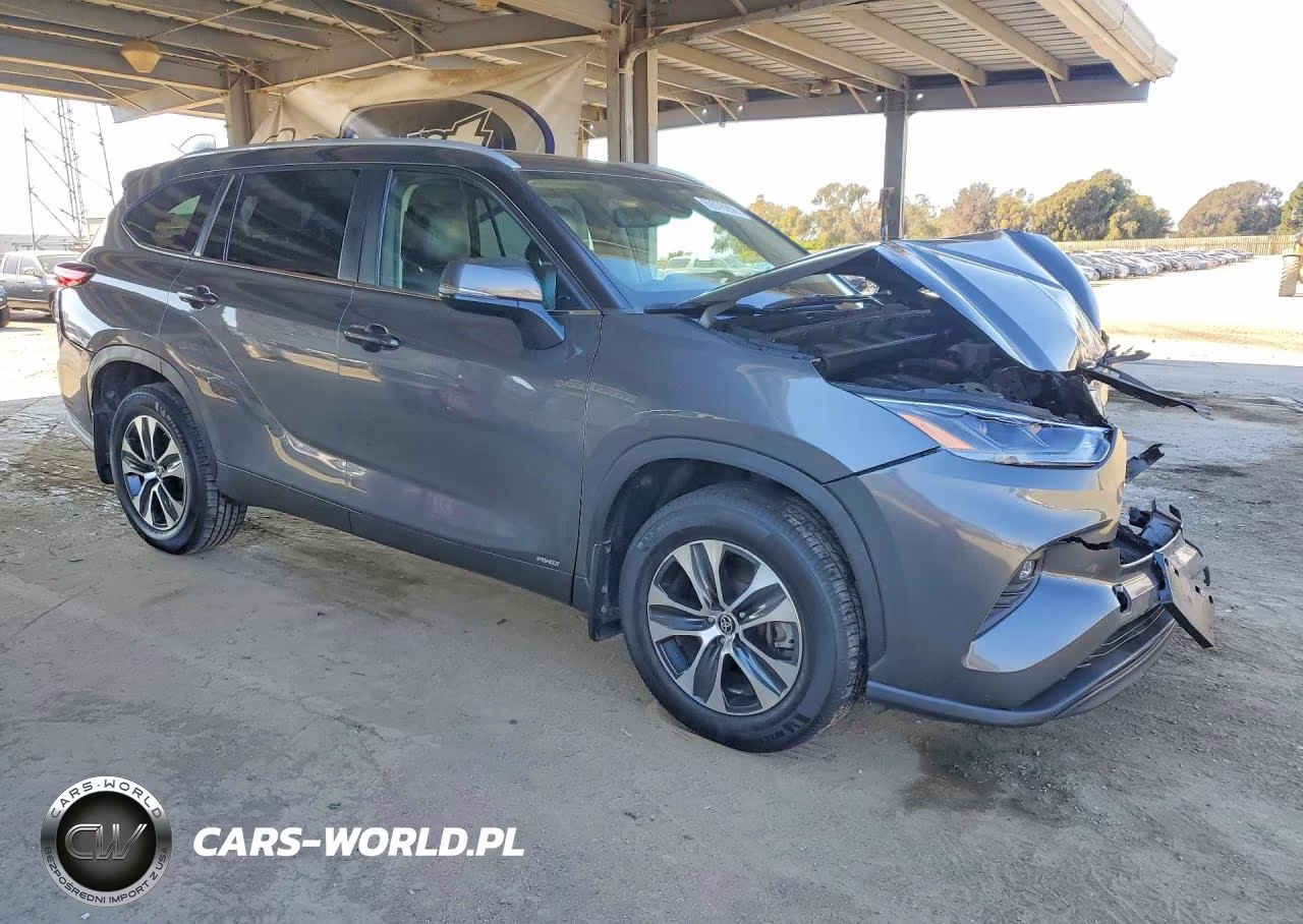 2023 Toyota Highlander Hybrid Xle VIN:5TDKBRCH6PS593086 - 4