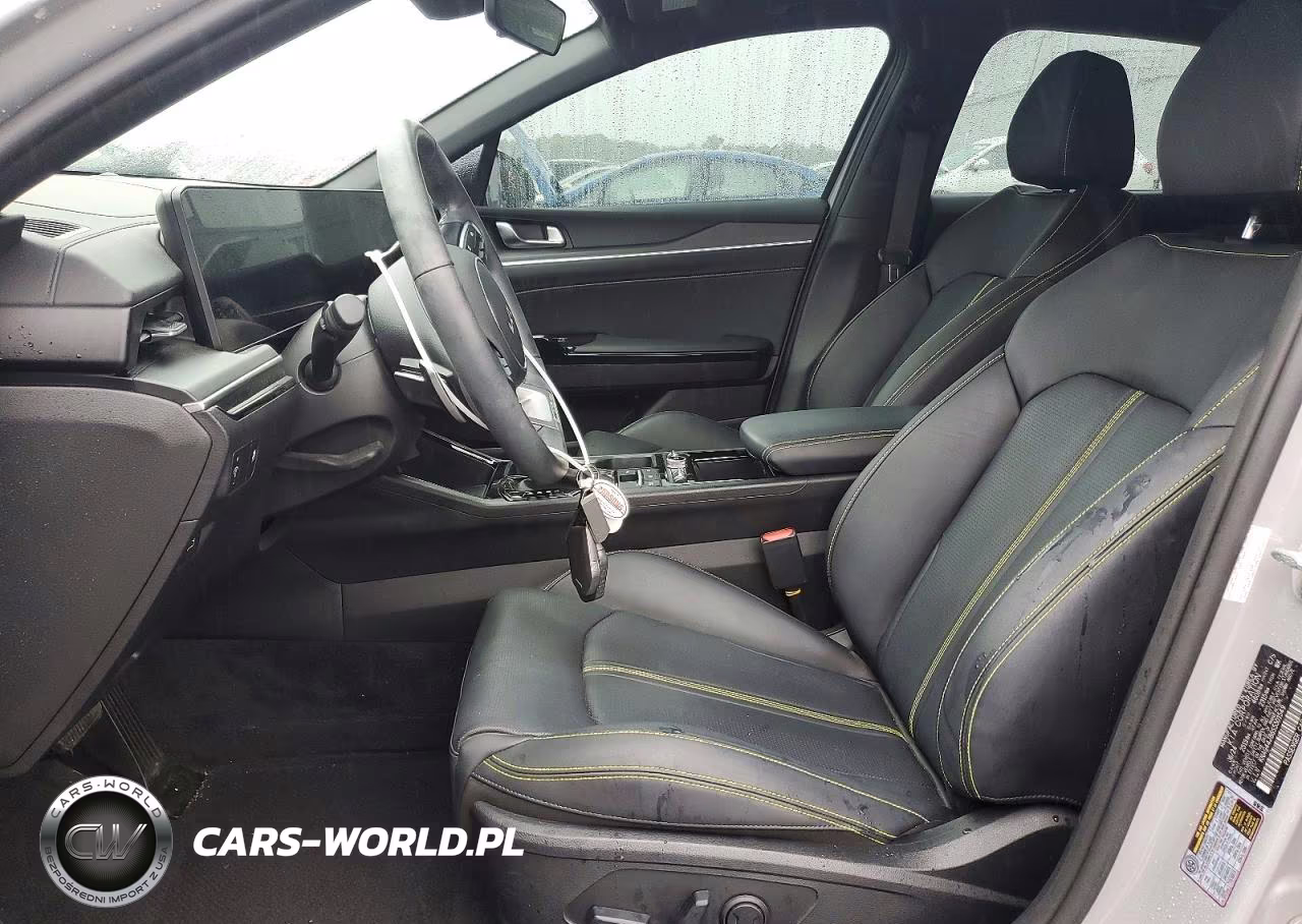 2025 Kia K5 Gt VIN:KNAG44J86S5301549 - 7
