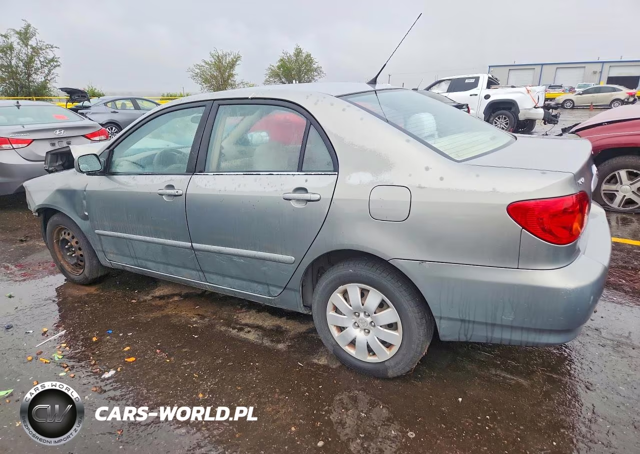 2004 Toyota Corolla Le VIN:1NXBR32E94Z250825 - 2